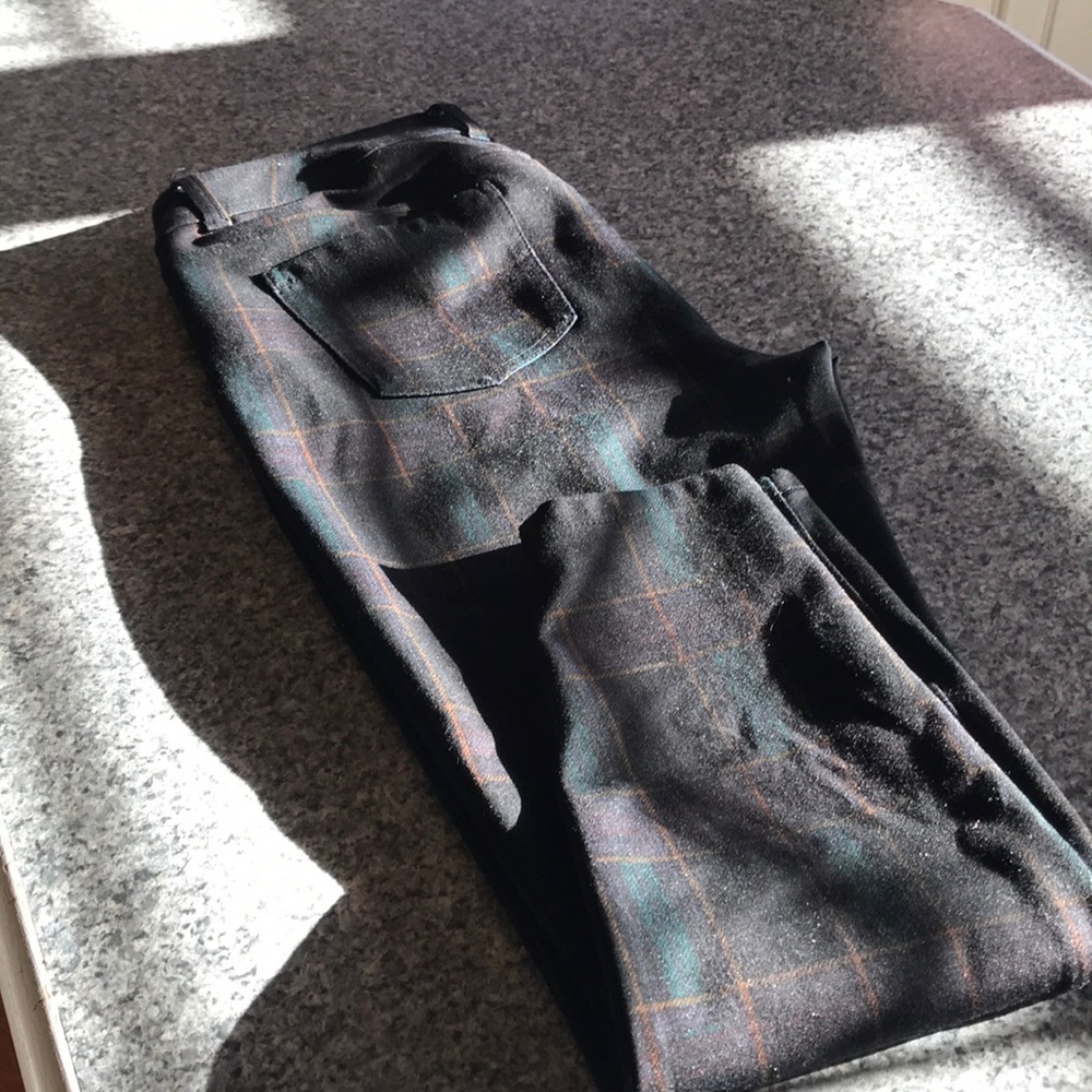 Maurice’s Plaid Dress Pants -Women